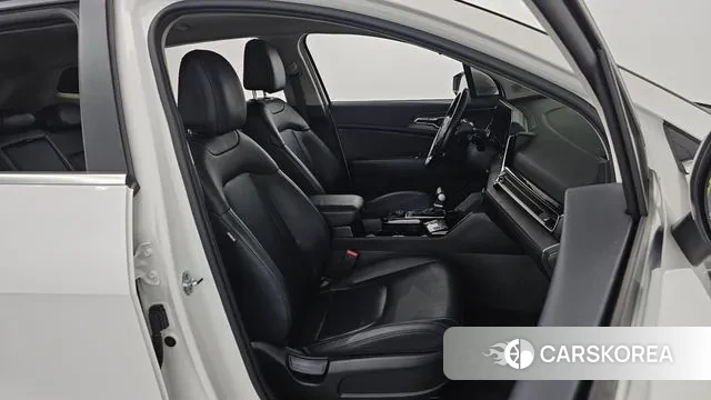 Kia Sportage 5th Generation 2022 Белый из Кореи, фото 2