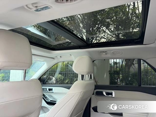 Ford Explorer 2024 Черный из Китая, фото 2