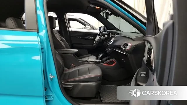 Chevrolet (GM Daewoo) Trailblazer 2022 Небесно-голубой из Кореи, фото 2