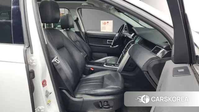 Land Rover Discovery Sports 2019 Белый из Кореи, фото 2