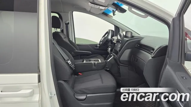 Hyundai Staria 2022 Белый из Кореи, фото 2