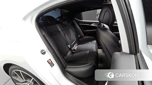 Genesis G70 2019 Белый из Кореи, фото 2