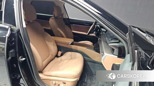 Hyundai Grandeur Hybrid (GN7) 2023 Черный из Кореи, фото 2