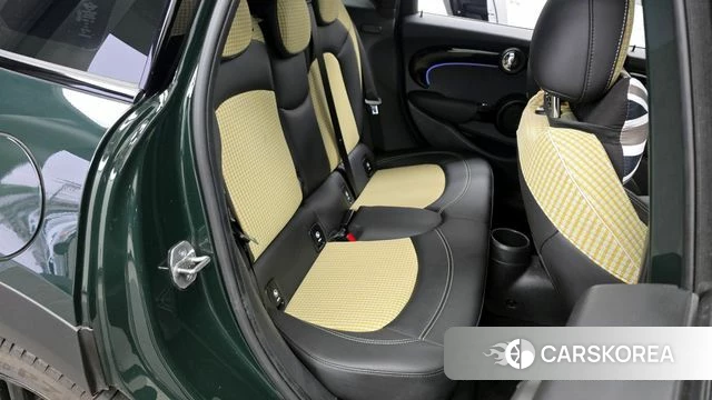 Mini Cooper 2022 Темно-зеленый из Кореи, фото 2