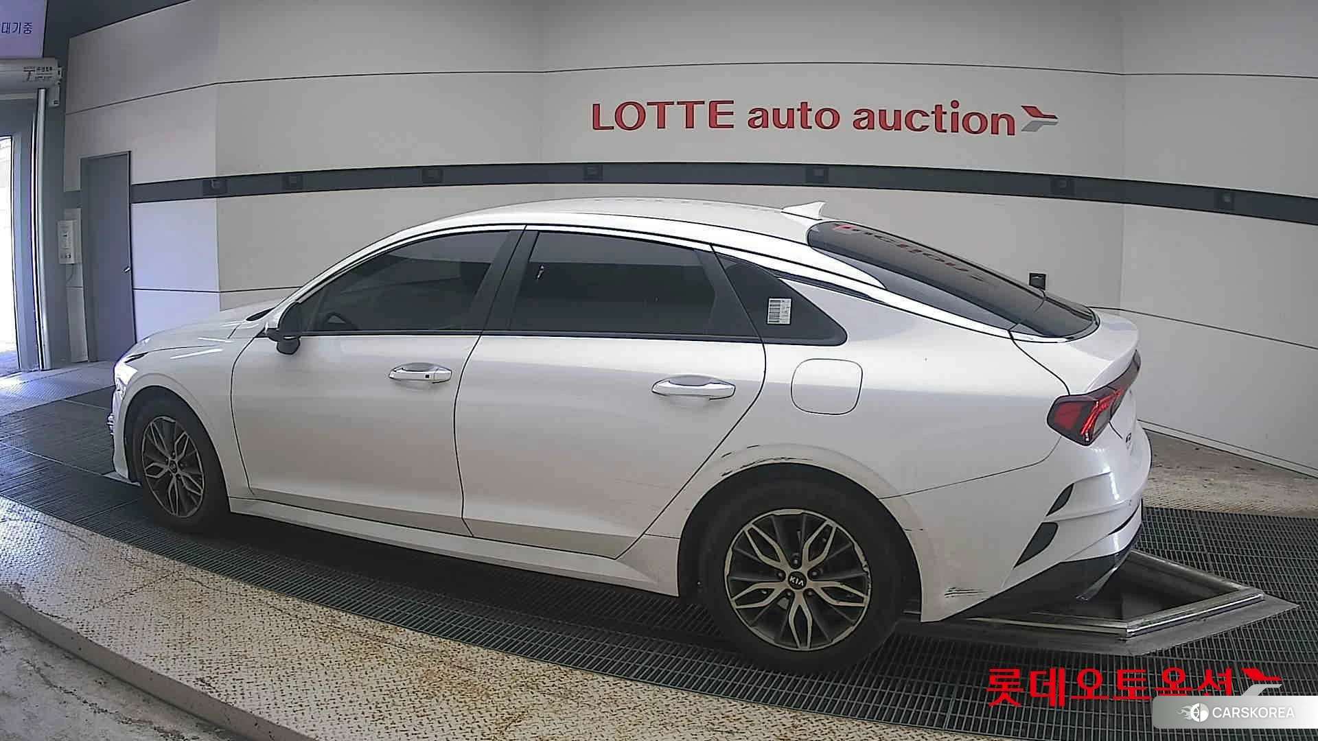 Kia K5 2021 Snow White Pearl (optional) из Кореи, фото 2