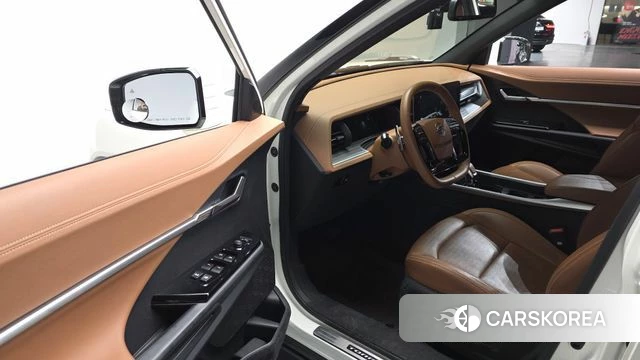 Ssangyong Torres 2023 Белый из Кореи, фото 2