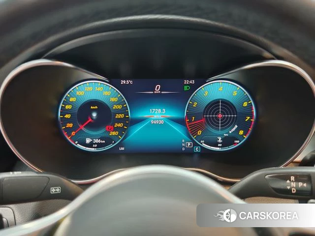 Mercedes-Benz GLC Coupe 2021 Белый из Китая, фото 2