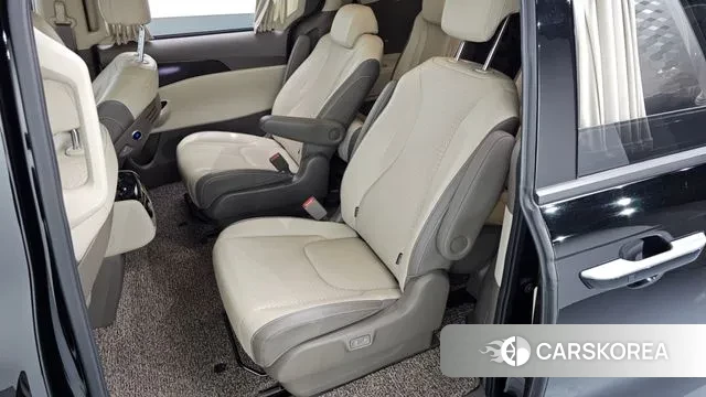 Kia Carnival 4th generation 2021 Черный из Кореи, фото 2
