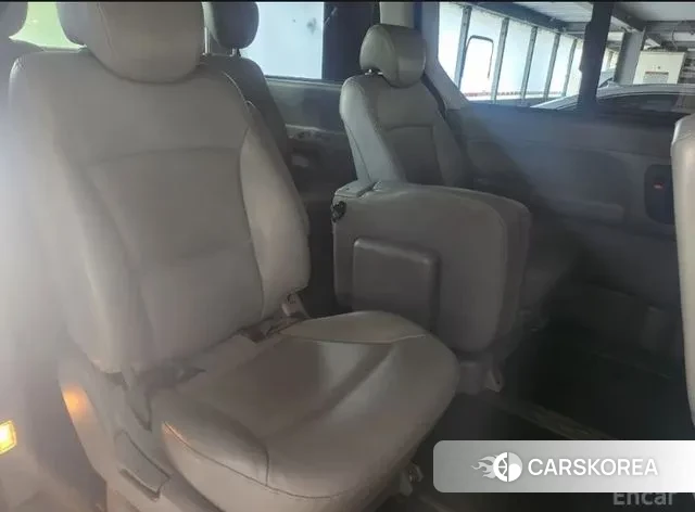 Hyundai The New Grand Starex 2020 Серебристо-серый из Кореи, фото 2