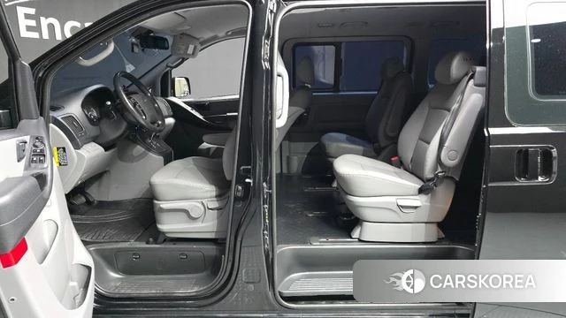 Hyundai The New Grand Starex 2020 Черный из Кореи, фото 2