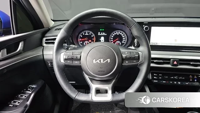 Kia K5 3rd generation 2023 Синий из Кореи, фото 2