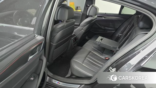 BMW 5 Series (G30) 2022 Серый из Кореи, фото 2