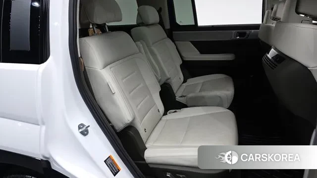 Hyundai Santa Fe (MX5) 2025 Белый из Кореи, фото 2