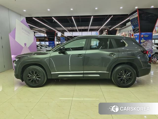 Mazda CX-50 line also 2023 Темно-серый из Китая, фото 2
