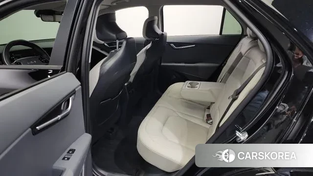 Kia Di Ol Nu Niro 2022 Черный из Кореи, фото 2