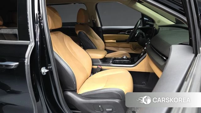 Kia Carnival 4th generation 2022 Черный из Кореи, фото 2