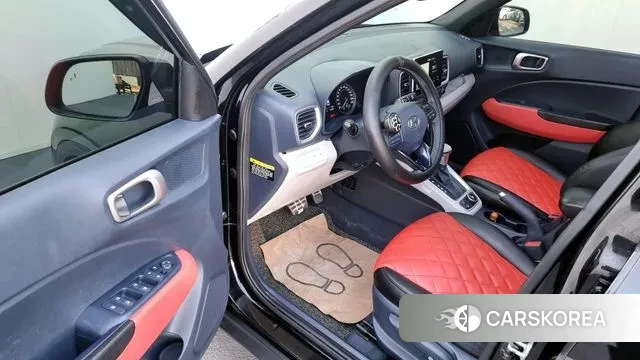 Hyundai Venue 2019 Черный из Кореи, фото 2
