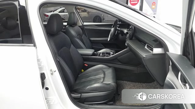 Kia K5 3rd generation 2021 Белый из Кореи, фото 2