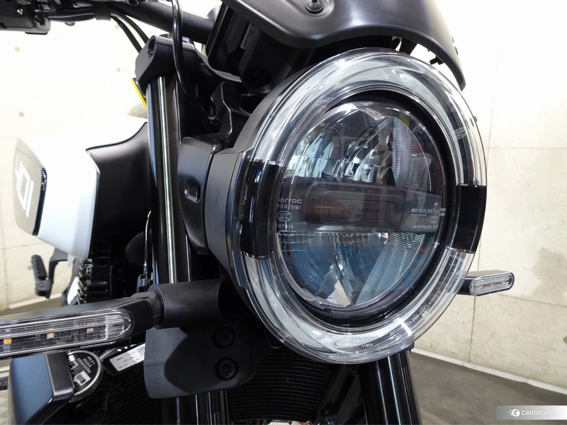 Husqvarna VITPILEN 401 2024 из Японии, фото 3