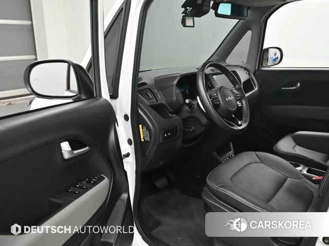 Kia The New Kia Ray EV 2023 Белый из Кореи, фото 2