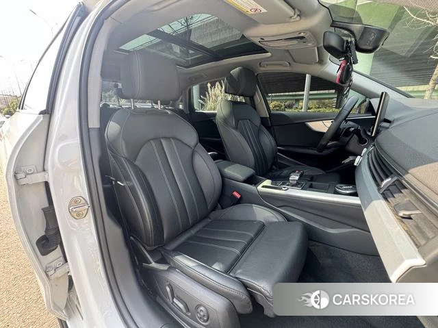 Audi A4L 2022 Белый из Китая, фото 2