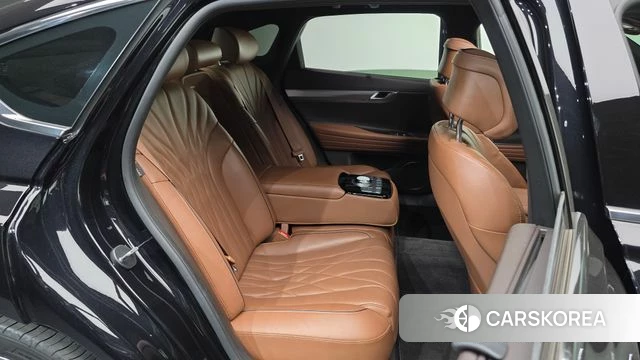 Genesis G80 (RG3) 2023 Черный из Кореи, фото 2