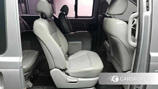 Hyundai The New Grand Starex 2018 Серебряный из Кореи, фото 2