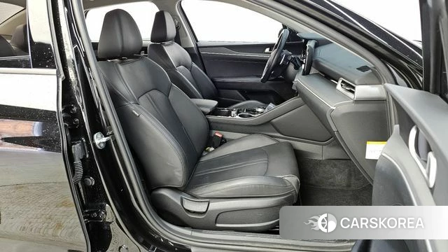 Kia K5 Hybrid 3rd Generation 2023 Черный из Кореи, фото 2