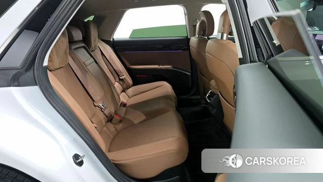 Hyundai Grandeur Hybrid (GN7) 2024 Белый из Кореи, фото 2