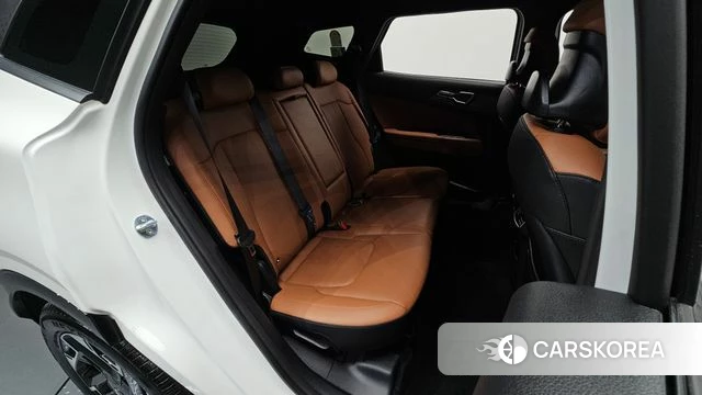 Kia Sportage 5th Generation 2024 Белый из Кореи, фото 2