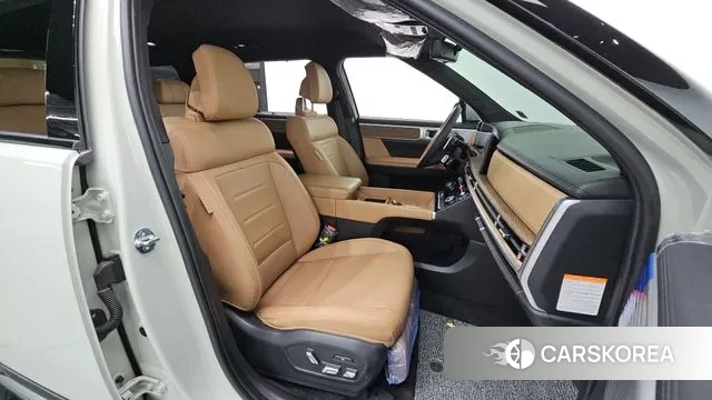 Hyundai Santa Fe (MX5) 2024 Белый из Кореи, фото 2