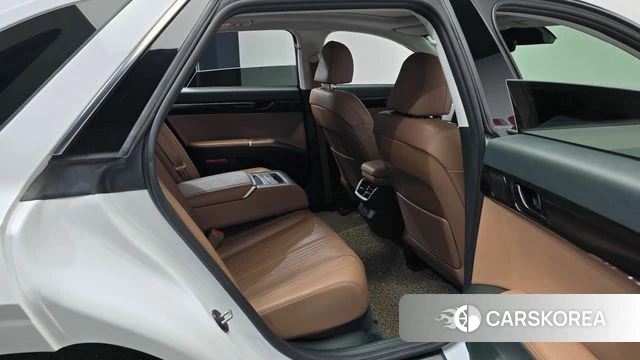 Hyundai Grandeur (GN7) 2023 Белый из Кореи, фото 2