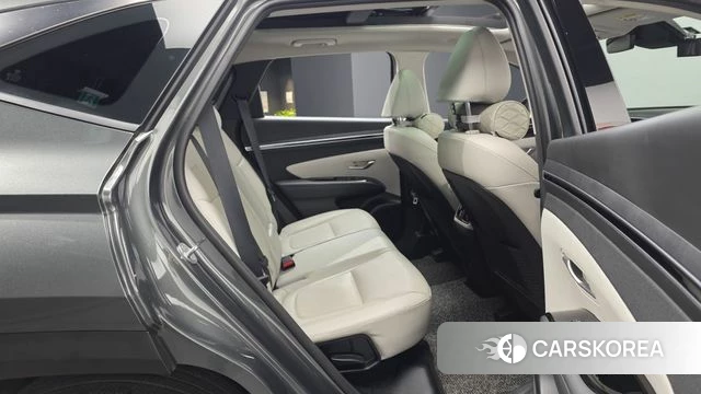 Hyundai Tucson (NX4) 2021 Серый из Кореи, фото 2