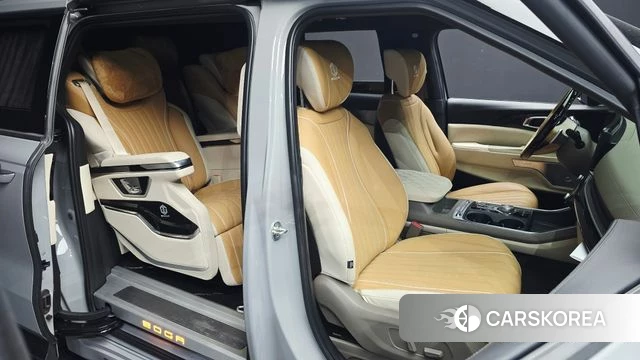 Kia The New Carnival 4th Generation 2024 Серебристо-серый из Кореи, фото 2