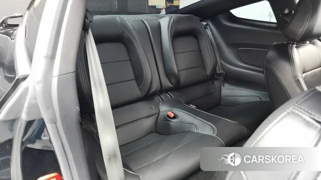 Ford Mustang 2018 Черный из Кореи, фото 2