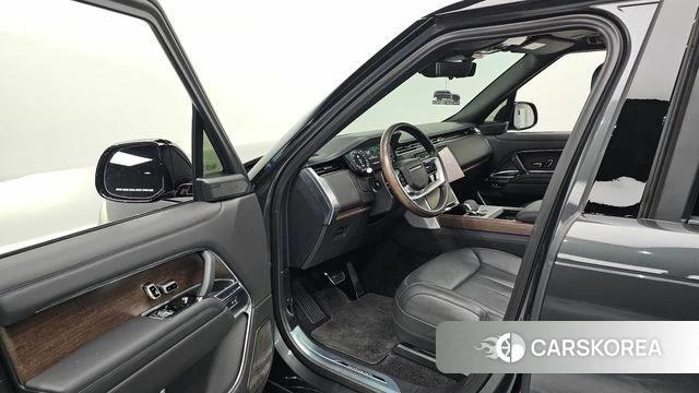 Land Rover Range Rover 5th Generation 2024 Серый из Кореи, фото 2