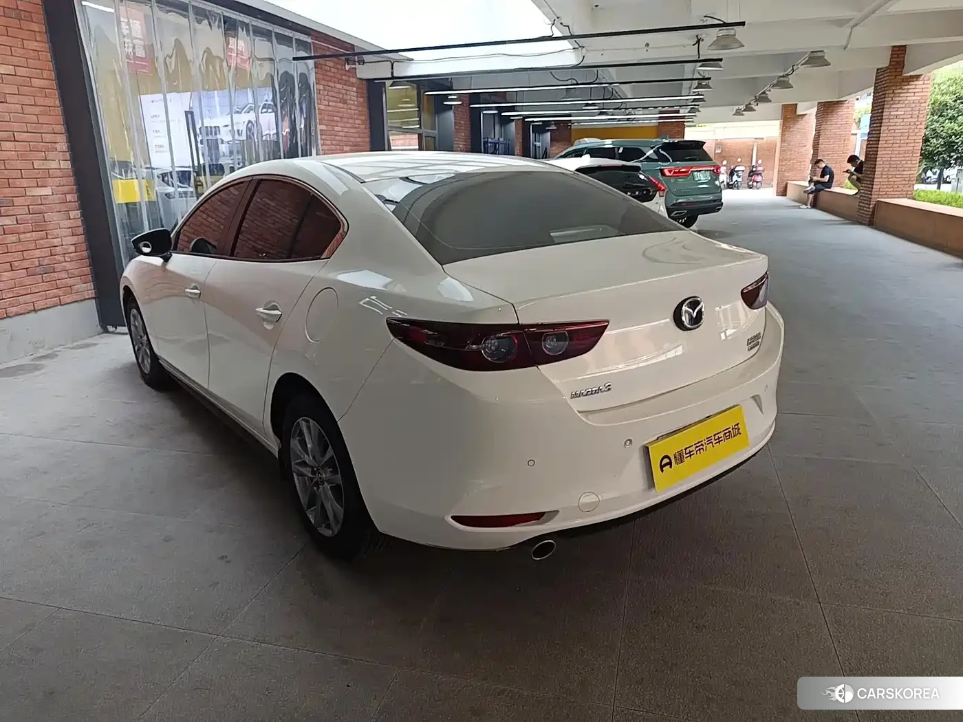 Mazda 3 2022 Белый из Китая, фото 2