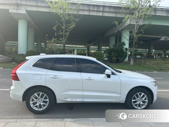 Volvo XC60 2020 Белый из Китая, фото 2