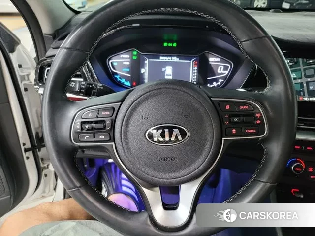 Kia The New Niro 2021 Белый из Кореи, фото 2