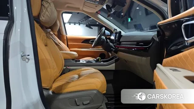 Kia The New Carnival 4th Generation 2024 Белый из Кореи, фото 2