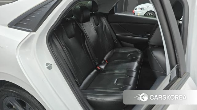 Hyundai Avante (CN7) 2023 Белый из Кореи, фото 2