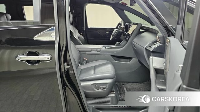 Toyota Alphard 4th Generation 2023 Черный из Кореи, фото 2