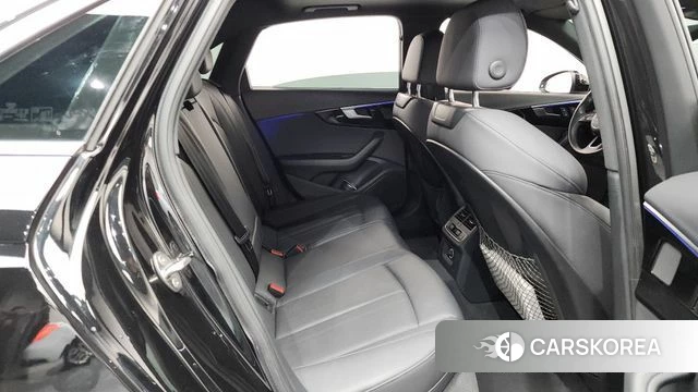 Audi A4 (B9) 2020 Черный из Кореи, фото 2