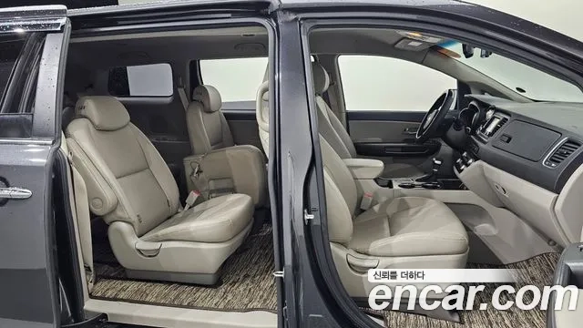 Kia The New Carnival 2019 Черный из Кореи, фото 2