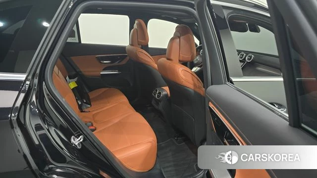 Mercedes-Benz GLC-Class X254 2026 Черный из Кореи, фото 2