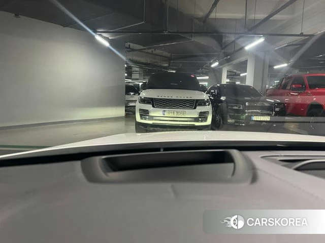 Volvo V60 Cross-Country 2nd Generation 2022 Белый из Кореи, фото 2