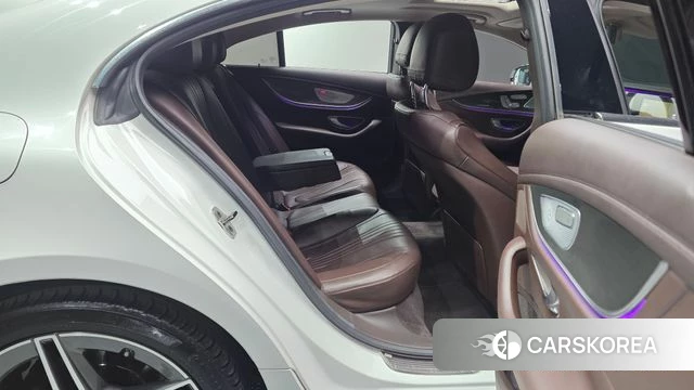 Mercedes-Benz CLS-Class C257 2020 Белый из Кореи, фото 2