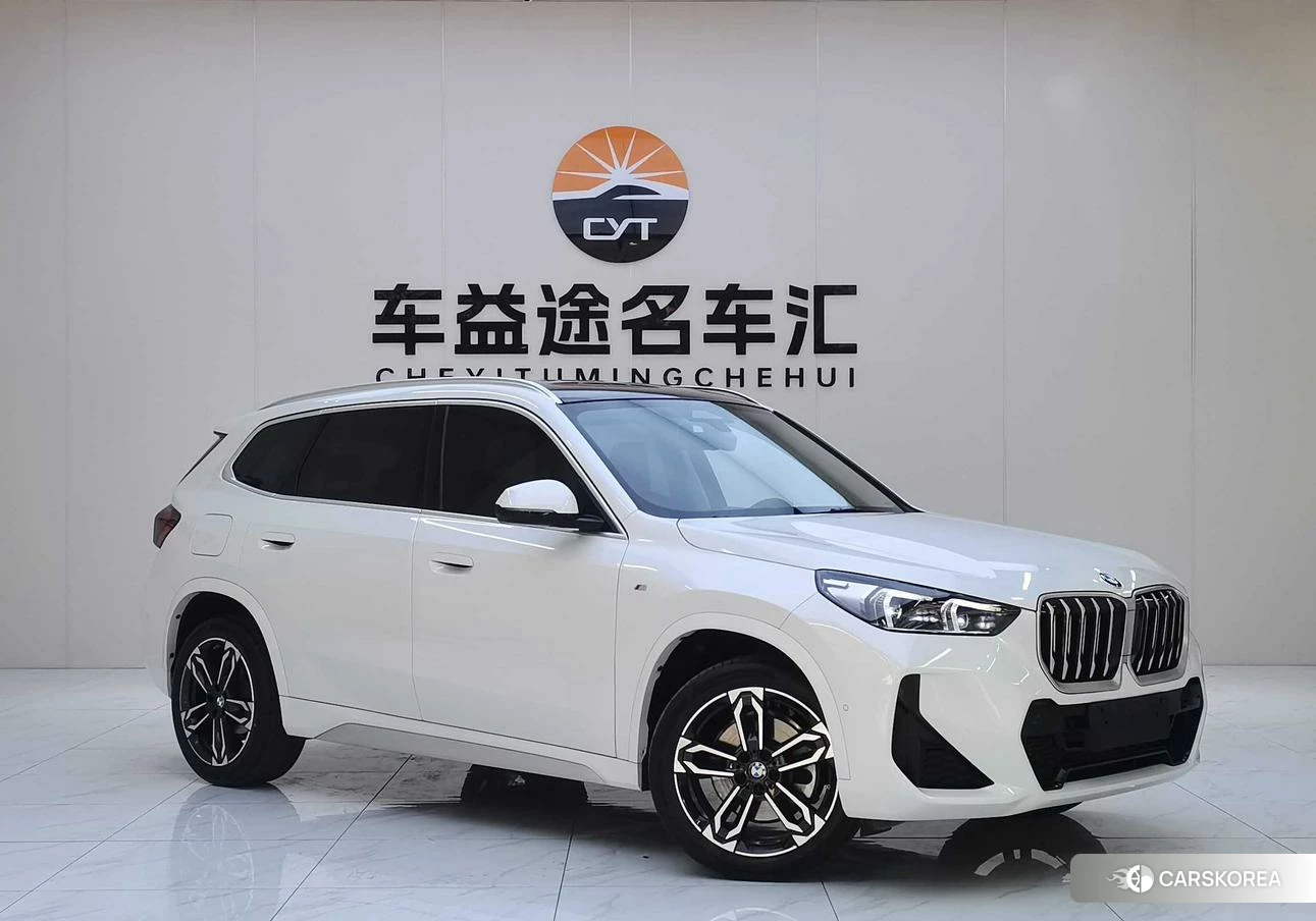 BMW X1 2023 Белый из Китая, фото 2