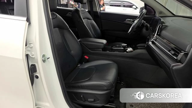 Kia Sportage 5th Generation 2022 Белый из Кореи, фото 2