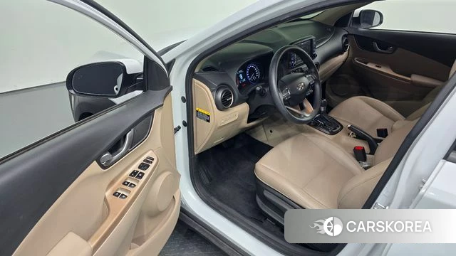 Hyundai Kona 2018 Белый из Кореи, фото 2